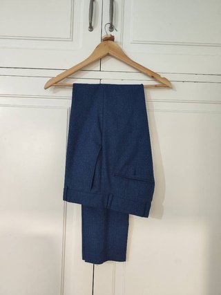 Traje azul H&M slim fit T40