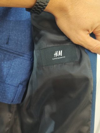Traje azul H&M slim fit T40
