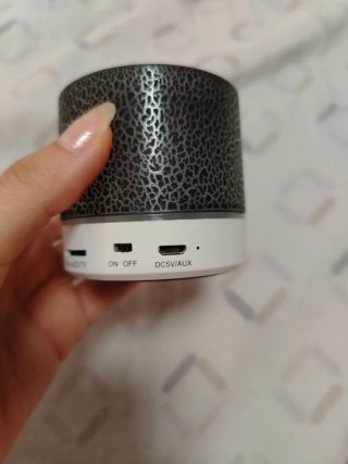 Altavoz Portátil Compacto