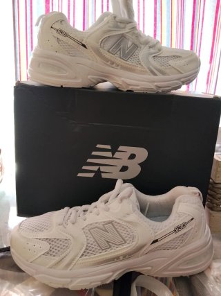 Zapatillas New Balance Blancas 530 SIN USAR