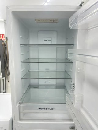 Nevera marca Daewoo Blanca 6 mess garantia