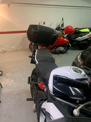 Maleta Trasera Givi para Kawasaki ER-6F