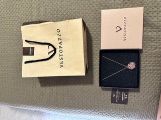 Collana Vestopazzo oro e rosa