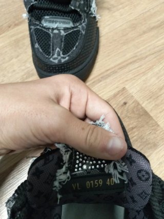 Zapatillas LV Skate x Swarovski Talla 40-41