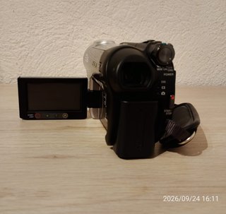 Sony Handycam DCR-DVD306E