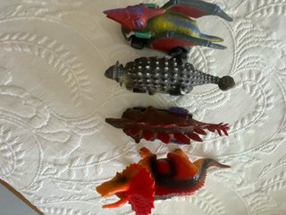 Dinosaurios de juguete con ruedas Tienda Dideco