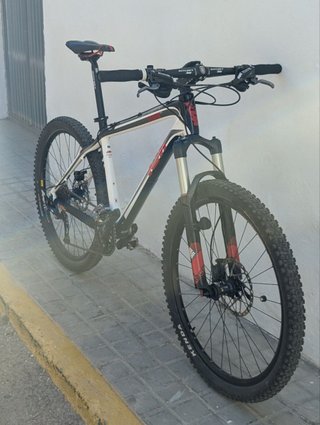 Bicicleta KTM 26 Carbono Talla M