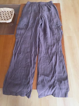 Pantalón cargo Zara fluido marrón topo T.XS