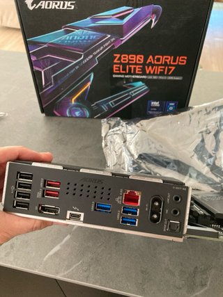 Placa Base Gigabyte Z890 AORUS ELITE WIFI7