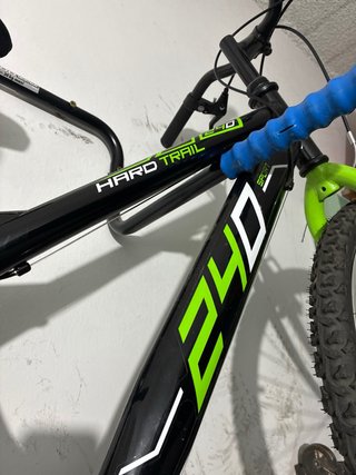 Bicicleta juvenil 240 Hard Trail