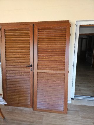 Persiana Mallorquina Imitación Madera 160x203