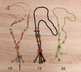 Collares artesanales hechos a mano