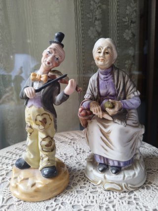 2 Statuine in porcellana