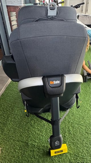 Silla de coche BeSafe Stretch B a contramarcha