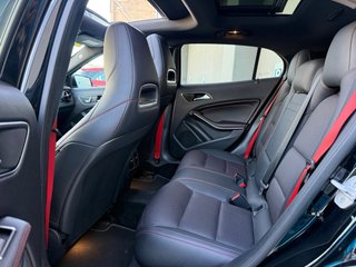 Mercedes-Benz GLA 45 AMG 2017 NACIONAL 140.000KM