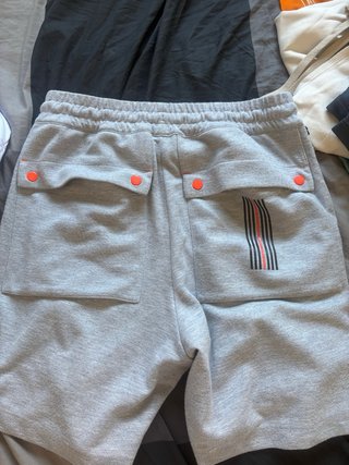 Pantalón corto EA7 Emporio Armani Gris Talla M