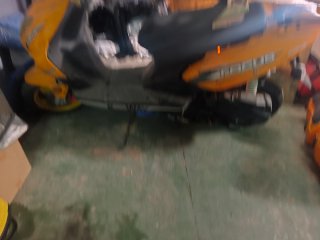 Keeway Focus Scooter Amarillo