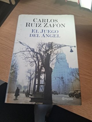 El juego del ángel