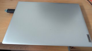 Portátil Lenovo 14" ultraligero- tareas básicas.