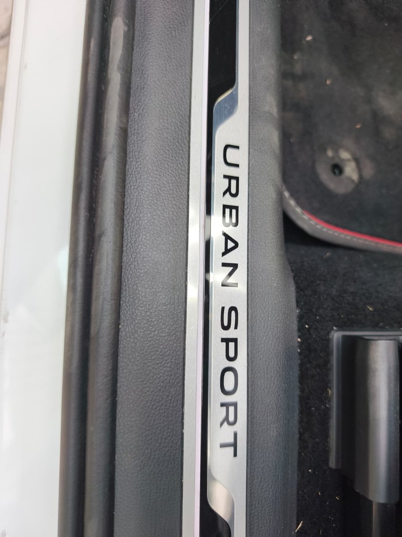 Volkswagen Tiguan 2022, foto 8