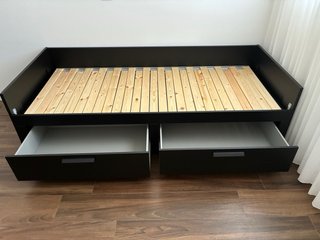 Diván IKEA Brimnes Negro con Cajones