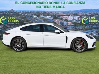 Porsche Panamera 4