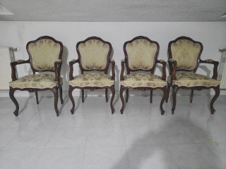 4 Sillones de madera y tela