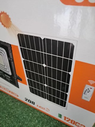 2 Fari Solari FOYU 500W con Pannello