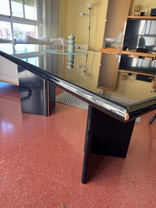 Mesa de Comedor con Sobre de Cristal