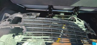 Aleta faro y rejilla Peugeot 307