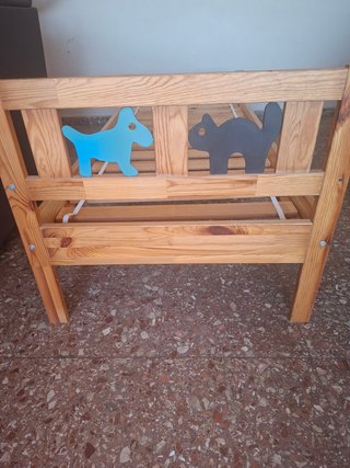 Cama Infantil IKEA de Madera