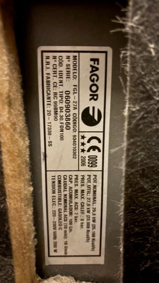 Caldera de Gasoil Fagor con Acumulador
