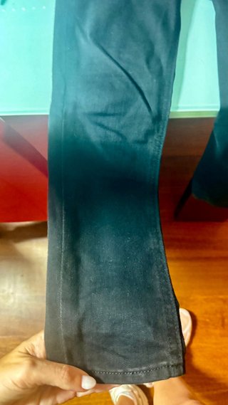 Mono vaquero negro Levi's Talla 25