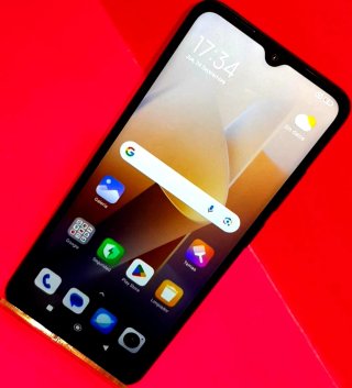 XIAOMI REDMI 12C 128GB 4GB RAM COMO NUEVO