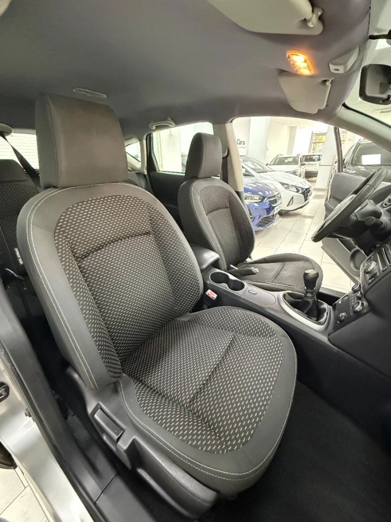 Nissan Qashqai 2.0 dCi Acenta 4x2 2008, foto 8
