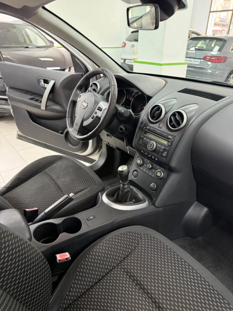 Nissan Qashqai 2.0 dCi Acenta 4x2 2008, foto 10