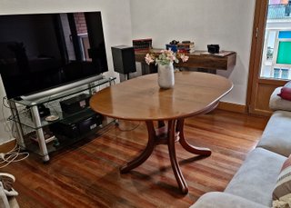 Mesa redonda de comedor/sala de madera