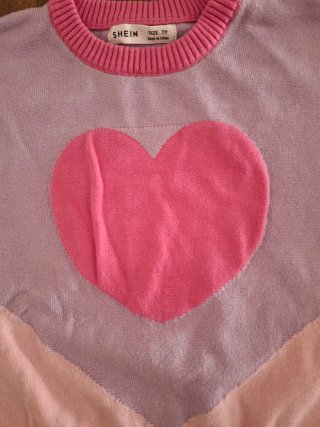 Jersey Rosa con Corazón SHEIN Talla 7 años
