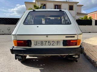 seat 127 1982