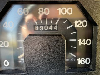 seat 127 1982
