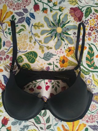Sujetador Negro  Secret Possessions Talla 100C