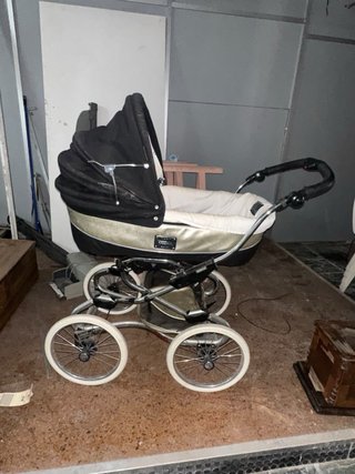 Carrito de bebé clásico