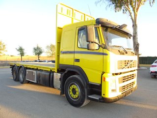 Volvo FH 520 - CAMION PLATAFORMA