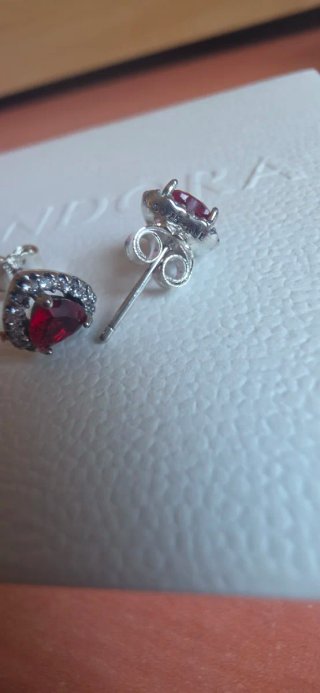 Pendientes Pandora Corazón Rojo