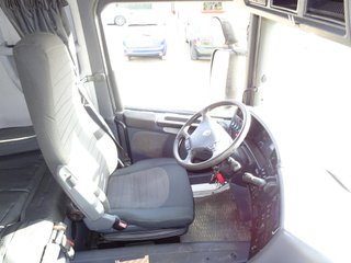 Scania R 440 - CAMION PLATAFORMA PARA TRONCOS