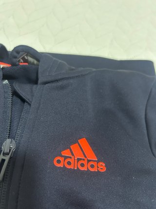 Chaqueta deportiva Adidas T6