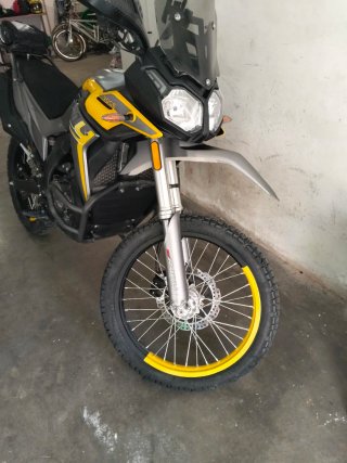 Voge 300 Rally