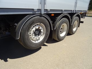 Volvo FH 520 - CAMION CON CAJA ABIERTA