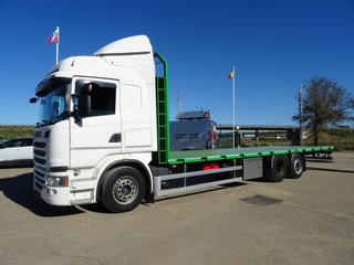 Scania G 480 - CAMION CON PLATAFORMA