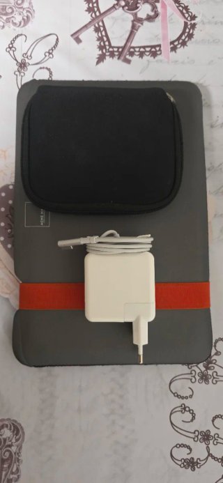 MacBook Air 11 Plata